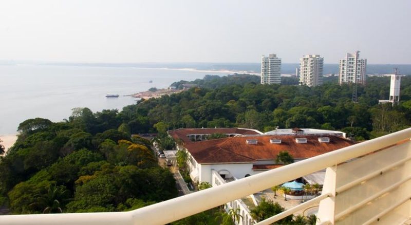 Hotel Wyndham Garden Manaus Esterno foto
