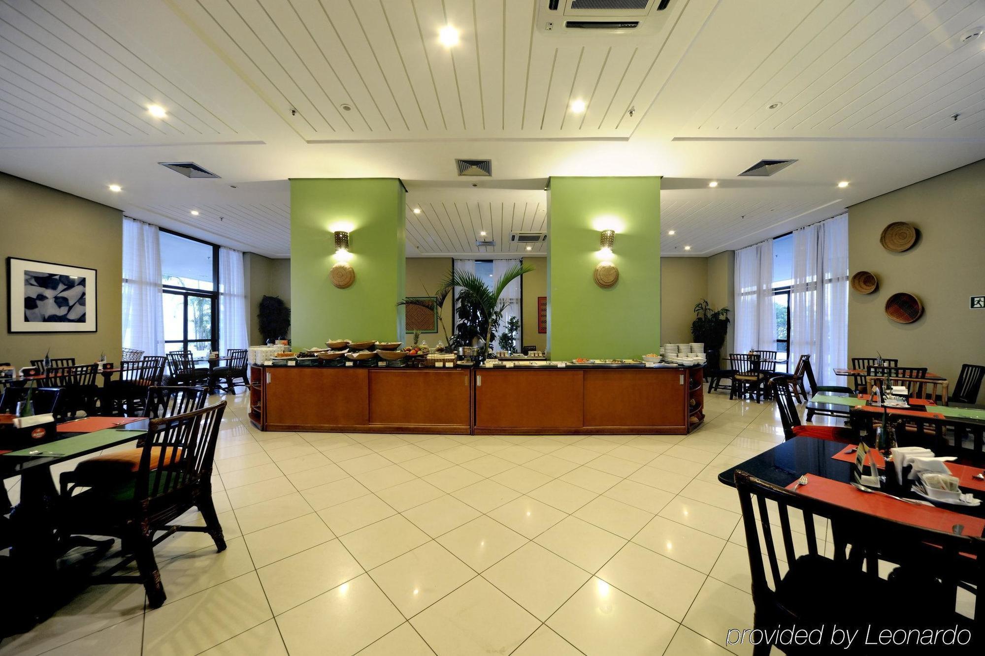 Hotel Wyndham Garden Manaus Ristorante foto